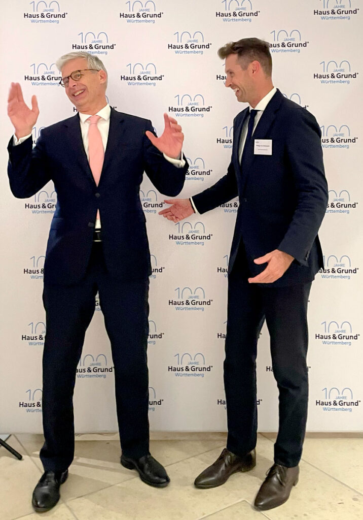 Dr. Kai H. Warnecke (Präsident Haus & Grund Deutschland) und Philipp von Olnhausen (1. Vorsitzender Haus und Grund Kornwestheim e.V.)